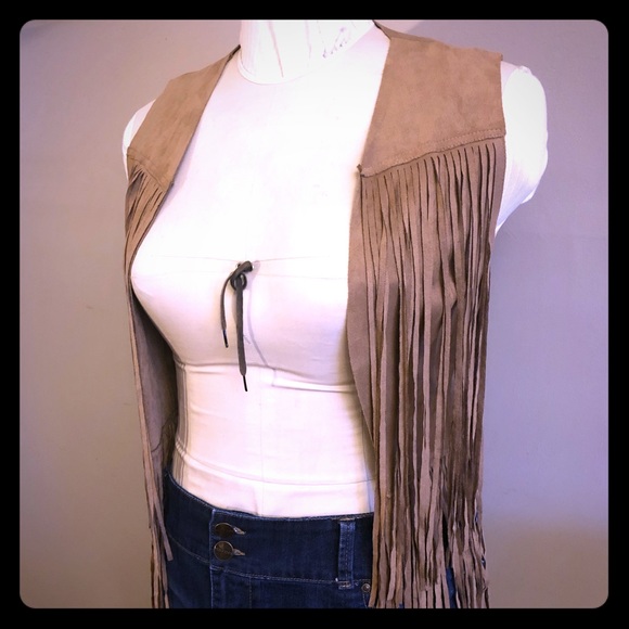 oona & maude Jackets & Blazers - Oona & Maude Fringe Vest Small Hippie Vibe boho